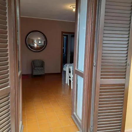 Guscio Int 38 Διαμέρισμα